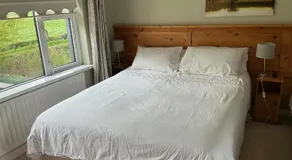 Hillview House - Image 2