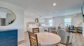 2002 Queen Suite, 2nd Floor Surfside - Image 3