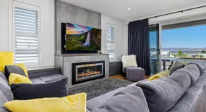 Jindy Snowy Mountains Retreat - Image 2