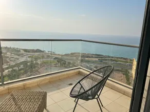 Jacuzzi Penthouse with wide Sea View in Natanya - Image 4