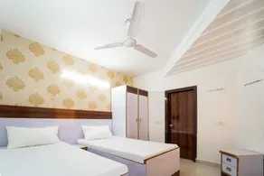 Hotel O Nangloi Railway Station Formerly Chahal Guest House - Image 2