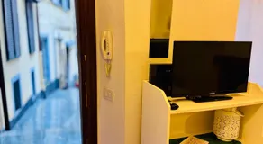 Gigi House - Image 5