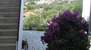 Paschos Rooms - Image 3