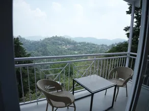 The Glass House Gethia - Image 5