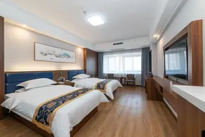168 Hotel - Image 4