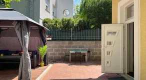 Brand New Garden Flat / Free Parking - Image 4