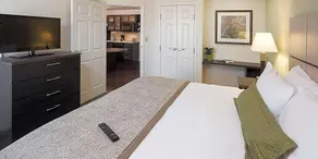 Sonesta Simply Suites San Antonio NW - Image 4