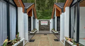 Diyanis Glamping Sekipan Tawangmangu Mitra RedDoorz - Image 5