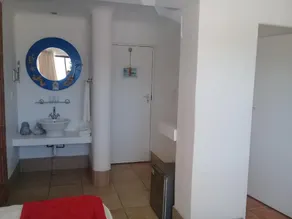 Knysna Terrace Guesthouse - A room with a View - Image 4