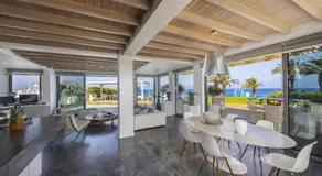 Ultimate Luksus Beach Front Villa, moderne, fuldt udstyret, fuldt air-Conditioend, 4-soveværelser, 5-badeværelser, Legerum, Satellit, Wi-Fi - Image 2