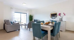 Horizon Apartment by Seewest - Image 3