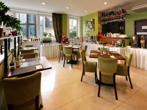 PREMIUM Business Hotel Bratislava - Image 5