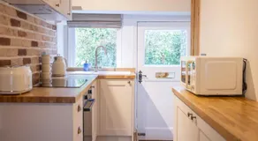 New Listing The Loft At Lavender Cottage - Image 4