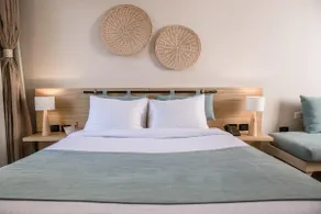 SUPERIOR SUITE SEA VIEW WITHOUT BALCONY 119 - Image 3