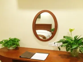 GreenTree Inn Shandong Yantai Fushan District Yongda Street Express Hotel - Image 3