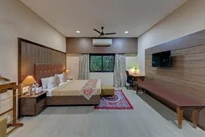 Royal Safari Lakeside Resort - Little Rann of Kutch - Image 2