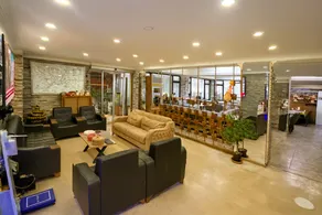 Biter Hotel - Image 5