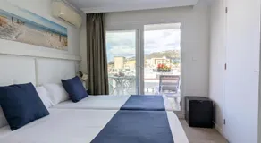 Hotel Medium Claramar - Image 2