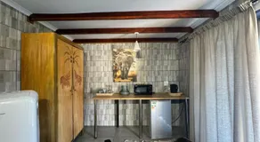 Paul & Mollie's Guest House - Image 4