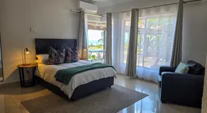 Illovo Beach house - Image 2