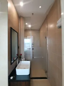 Yanta Hotel - Image 2