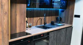 Smart Luxury Penthouse Suites - Private Sauna, Hot-Tub, Home Cinema at the best Location in Skopje - Image 5