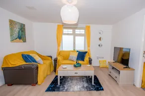 KVM - Sunshine Apartment - Image 2