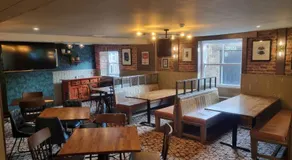 The Diamond Inn - Image 5