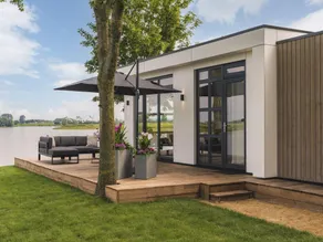 Cozy Riverside Escape - Image 5
