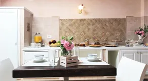 B&B Red Village - Image 3