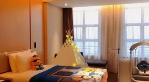 Atour Hotel Zhanjiang Renmin Avenue Dingsheng Plaza - Image 2