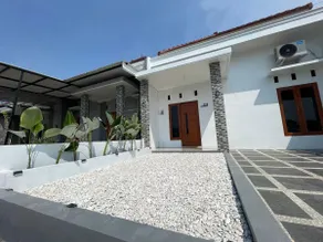 Manang Tiny Home Away From Home - Image 5