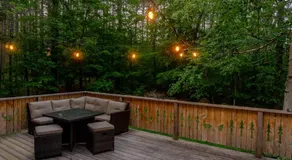 Boutique Adirondack Hostel - Image 2