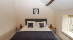 1 Grosvenor Farm Cottages - Image 2