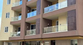 Sandstone Apartment 17 - Image 2