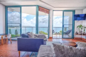 Ocean Front Views with Rooftop Terrace - Image 5