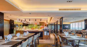 Zhejiang Hotel - Image 3