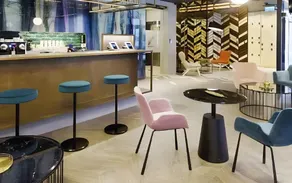KVi Hotel Budapest - the smart hotel - Image 3