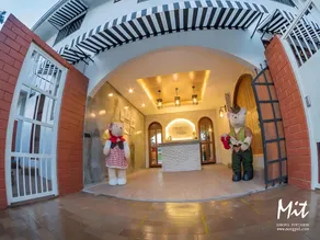 Empire Villa Hotel - Image 4