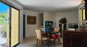 Apartment with jacuzzi and beach club access - Image 5
