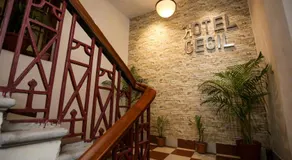 Hotel Cecil - Image 2