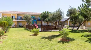 Albufeira Sunny Apartment 2 With Pool by Homing - Image 3