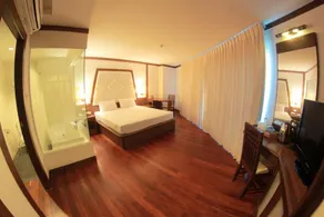 River City Hotel - Image 5