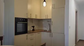 Luna Apartments - Image 5