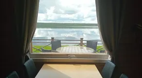 LAKESIDE AURORA CABINS - Image 3
