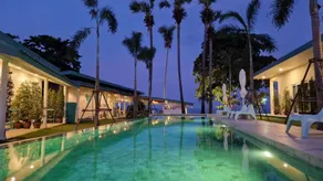 Le Petit Saint Tropez Beach Resort Khanom - Image 2