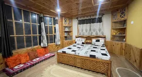 Hoshey Homestay - Image 2