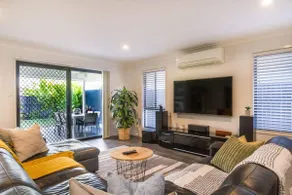 Charming 3BR House in the Heart of Dakabin - Image 2