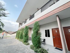 Urbanview Hotel Bubusini Batu by RedDoorz - Image 3