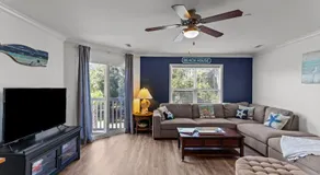 Cozy Condo with Community Pool Walk to Beach - Image 2